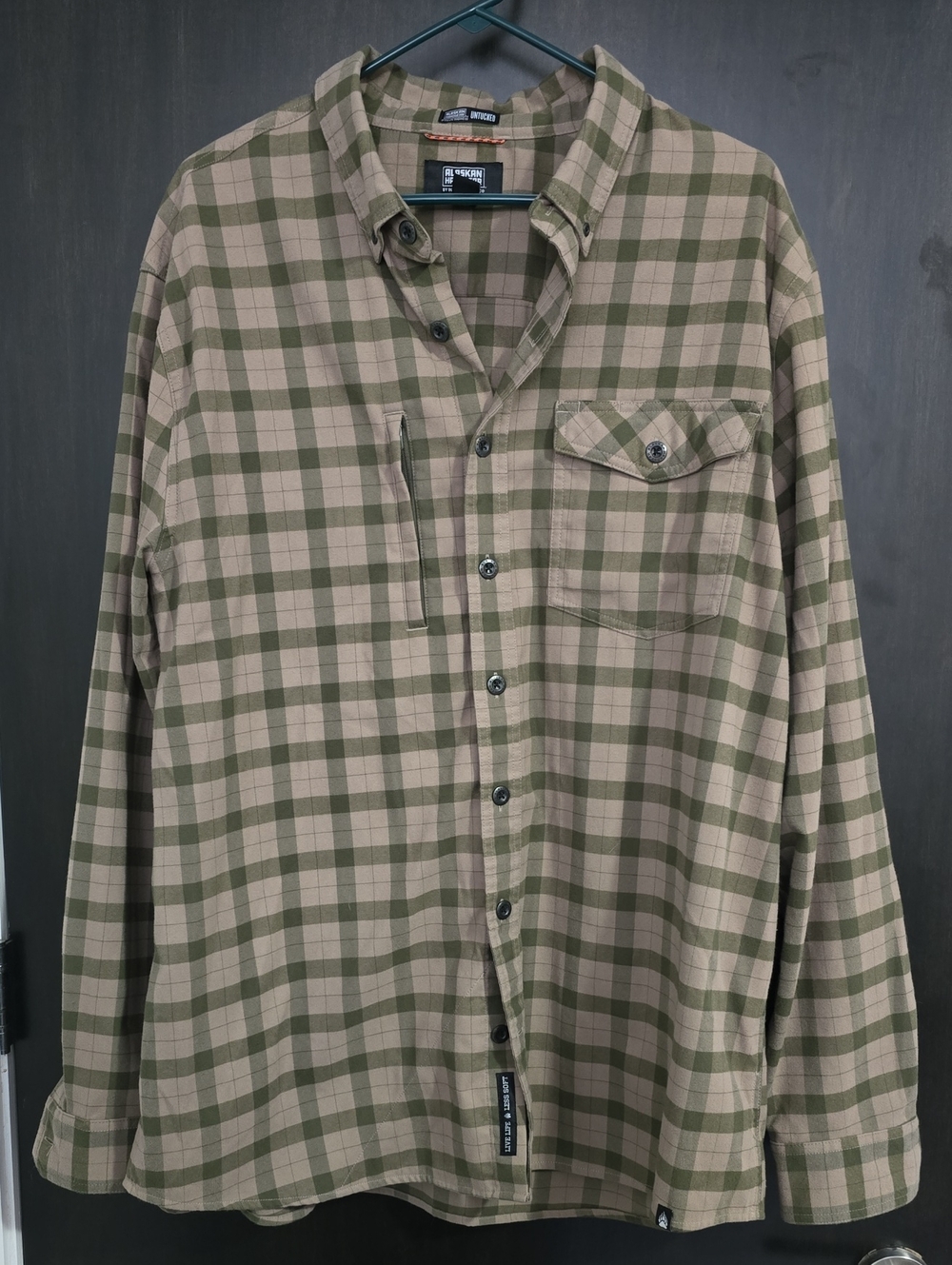 AKHG Alaskan Hard Gear Men's XL Tall Plaid Performance LS Shirt Untucked